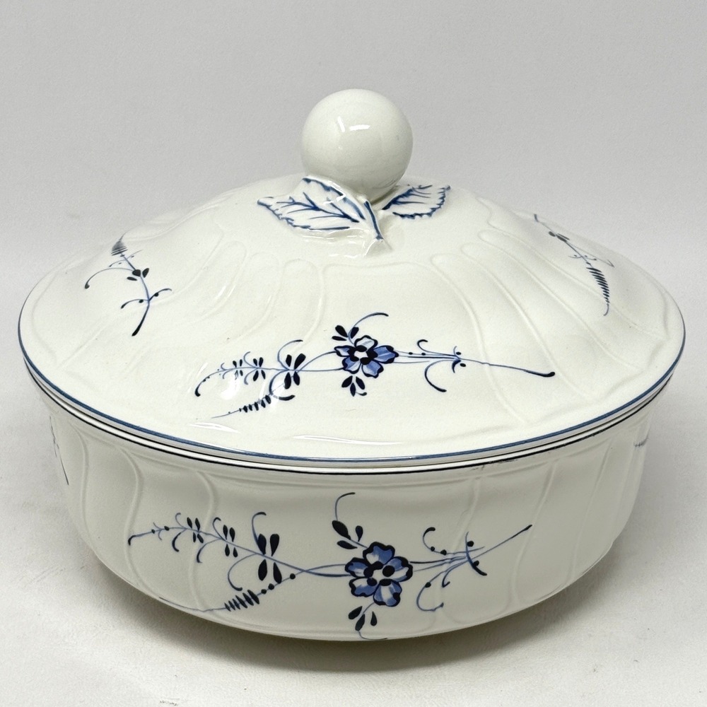 Vieux Luxembourg Villeroy & Boch Blue White 8" Covered Veg Bowl No Handle French